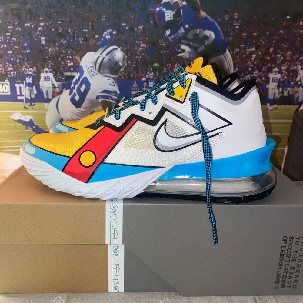Nike Lebron 18 Low Stewie Griffin Size 9.5 Brand New in Box